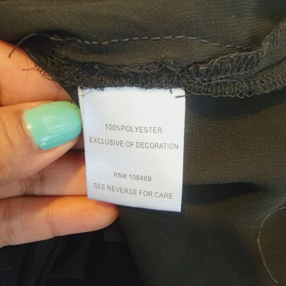 ✨✨✨Material Girl Women's blouse Size M transparent mesh High Low Sleeve less Top - Picture 6 of 7